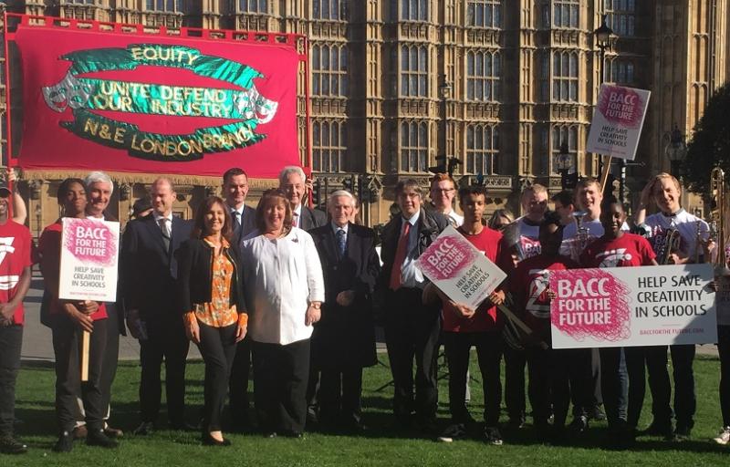 Protesters outside Parliament