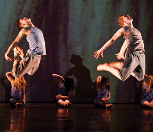 © PHOTO Tony Nandi – Youth Participants in 'Sum of Parts’, Sadler's Wells May 2011