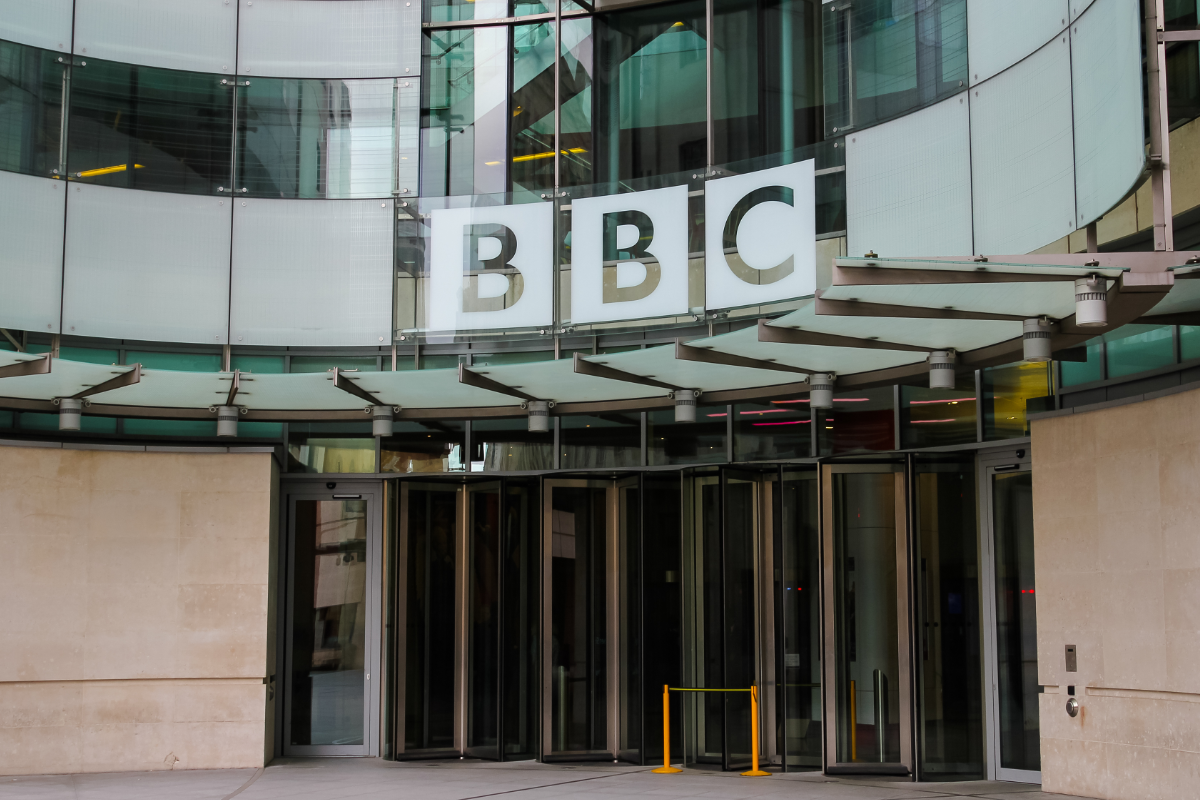 Labour establishes panel to review future of BBC