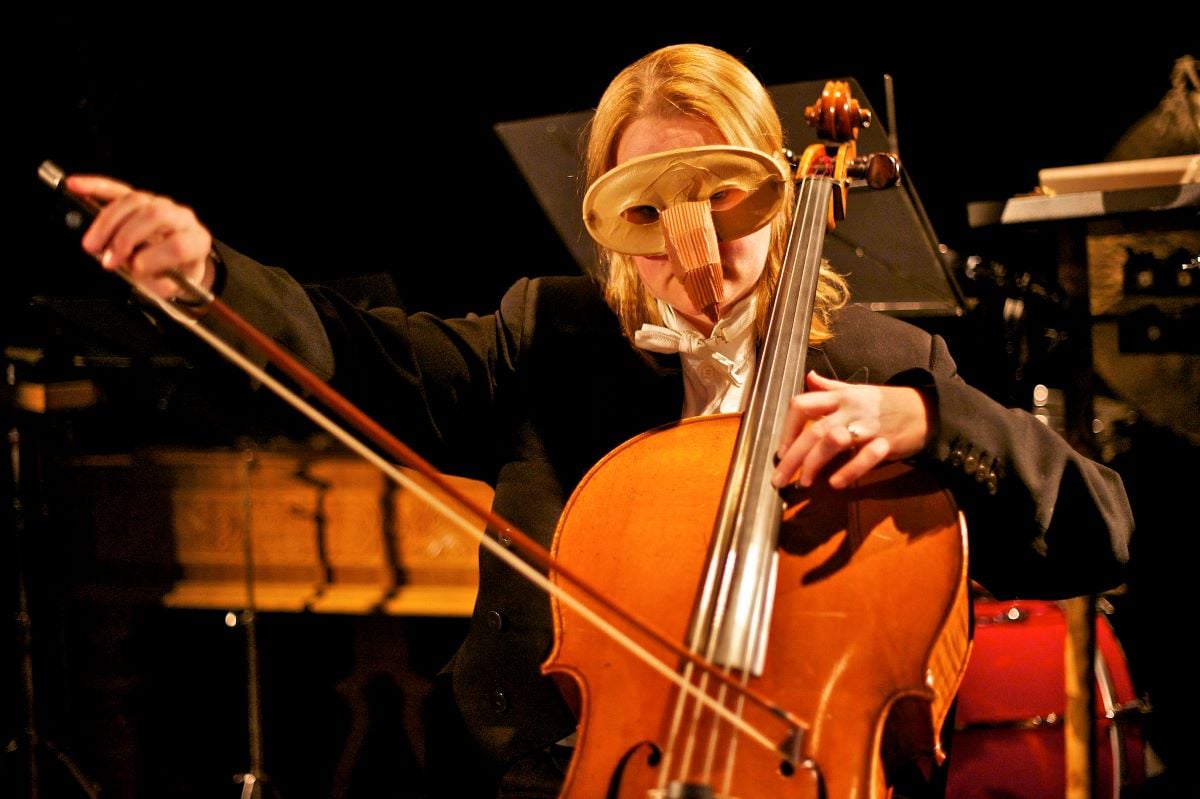 A member of the Psappha ensemble during a performance