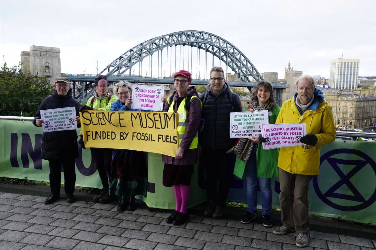 Climate protesters target Science Museum Director 